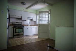 Picture of a kitchen